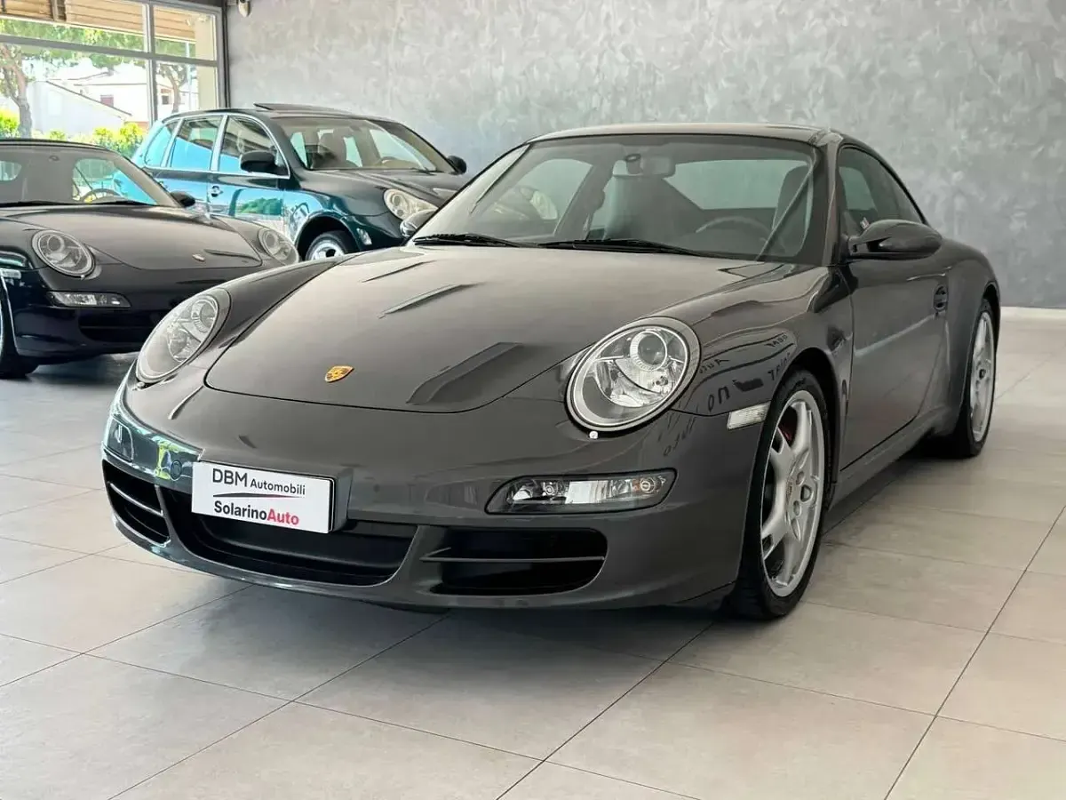 Usata Porsche 997 355 CV (261 kW) 2007 Grigio Coupé