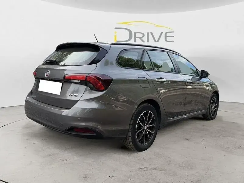 Usata Fiat Tipo S 95 CV (69 kW) 2018 Grigio Station wagon