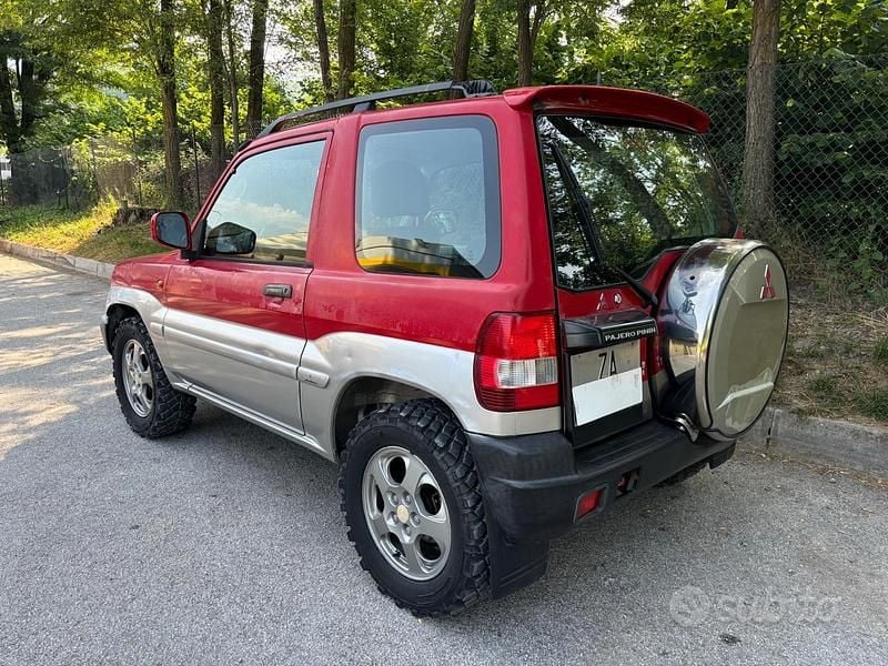 Usata Mitsubishi Pajero 120 CV (88 kW) 2000 Grigio SUV