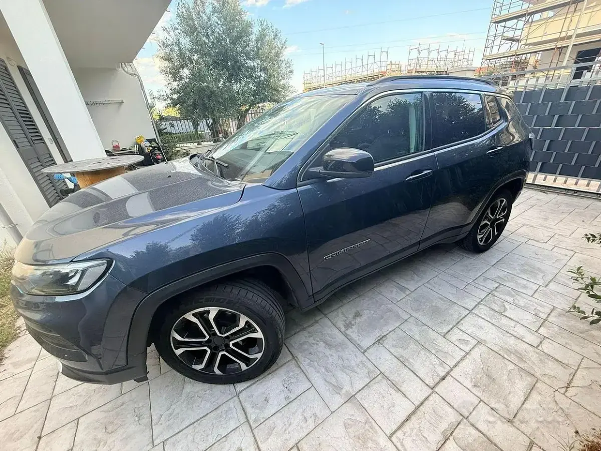 Usata Jeep Compass Limited 131 CV (96 kW) 2022 Blu SUV