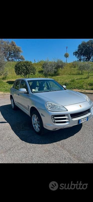Grigio Usata 2007 Porsche Cayenne SUV | 11.500 € - Immagine 1/4