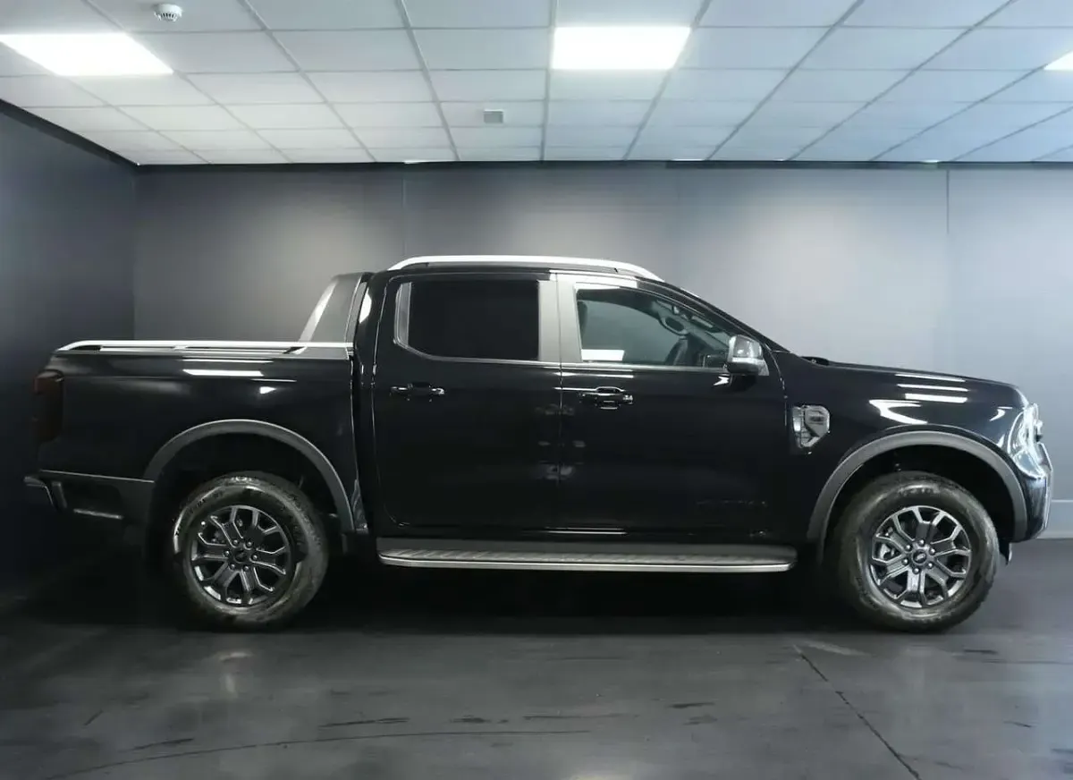 Nuova Ford Ranger Wildtrack 241 CV (177 kW) 2025 Nero Pick-up