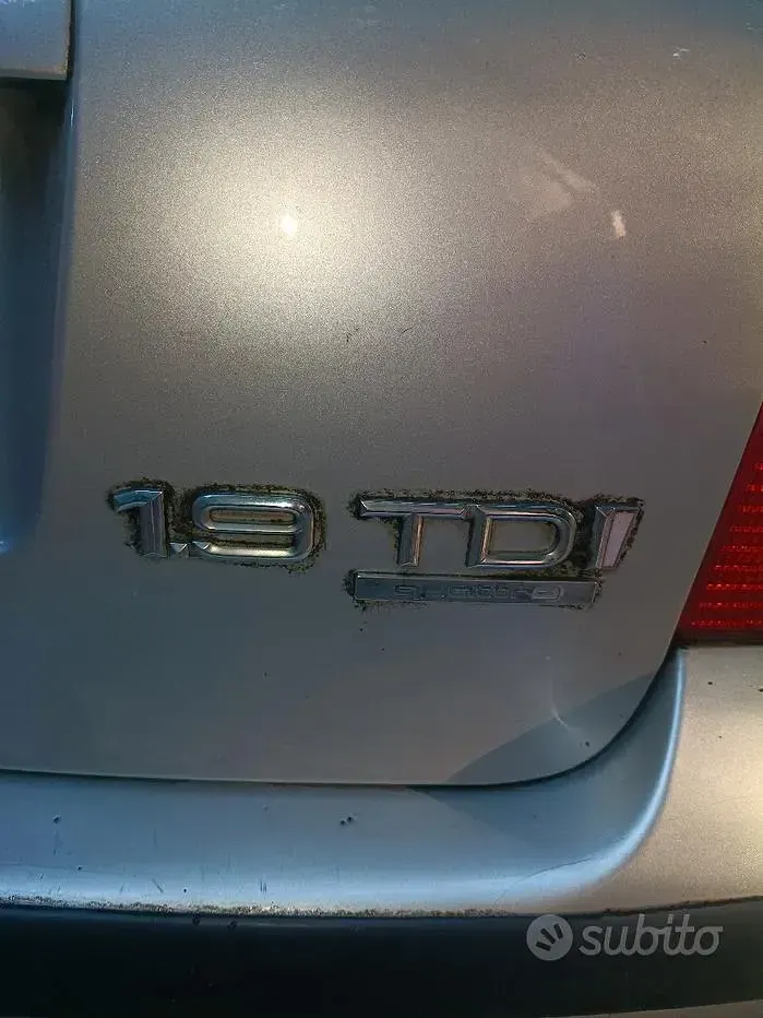 Usata Audi A4 116 CV (85 kW) 2000 Grigio Station wagon