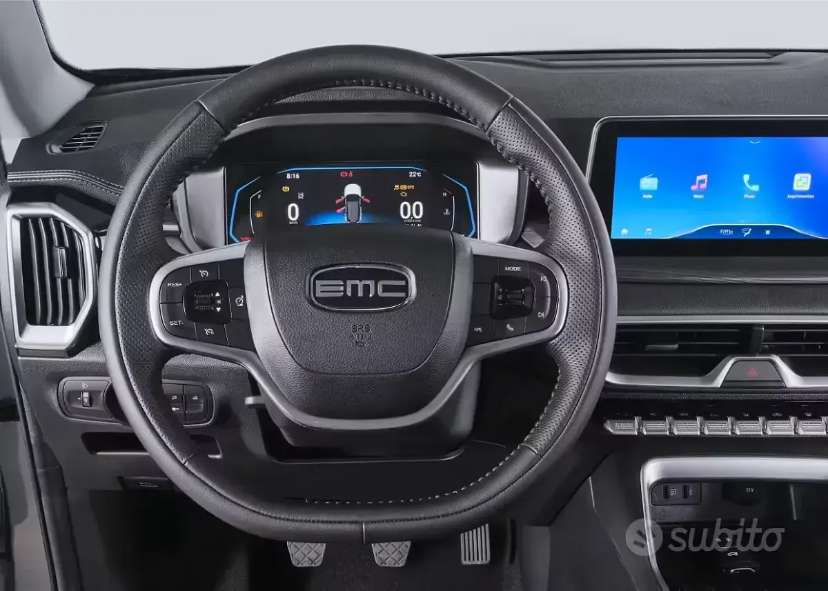 Nuova EMC SEI 147 CV (108 kW) 2026 Bluazzurro SUV