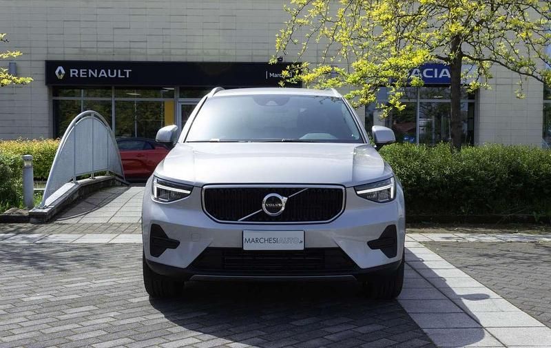 Usata Volvo XC40 Core 163 CV (119 kW) 2025 Bianco SUV