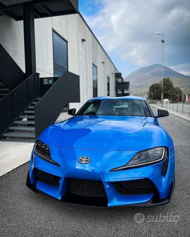 Usata Toyota Supra 340 CV (250 kW) 2021 Blu Coupé