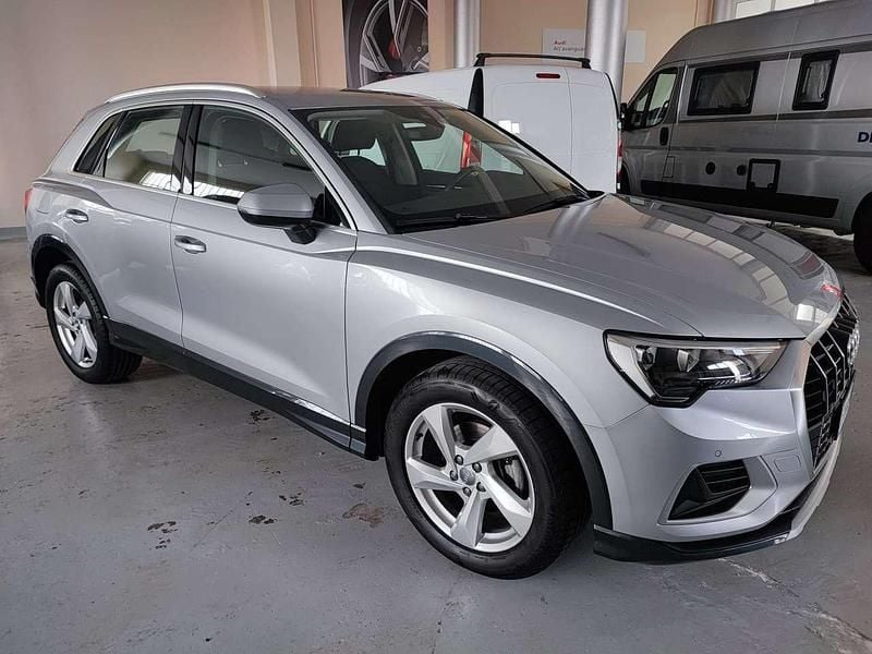 Usata Audi Q3 Advanced 150 CV (110 kW) 2019 Argento SUV
