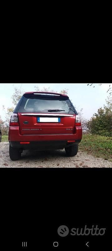 Usata Land Rover Freelander 2 150 CV (110 kW) 2011 Rosso SUV