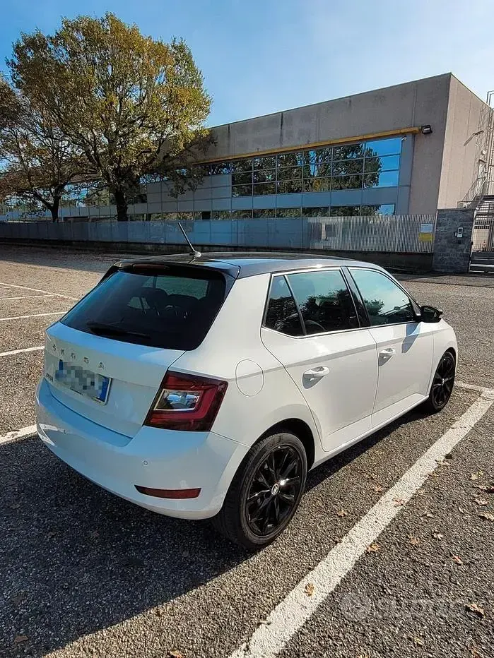Usata Skoda Fabia 95 CV (69 kW) 2021 Bianco Utilitaria