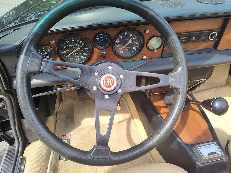 Usata Fiat 124 Spider 105 CV (77 kW) 1980 Nero Cabrio