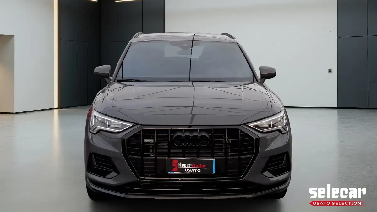 Usata Audi Q3 Advanced 200 CV (147 kW) 2022 Grigio SUV
