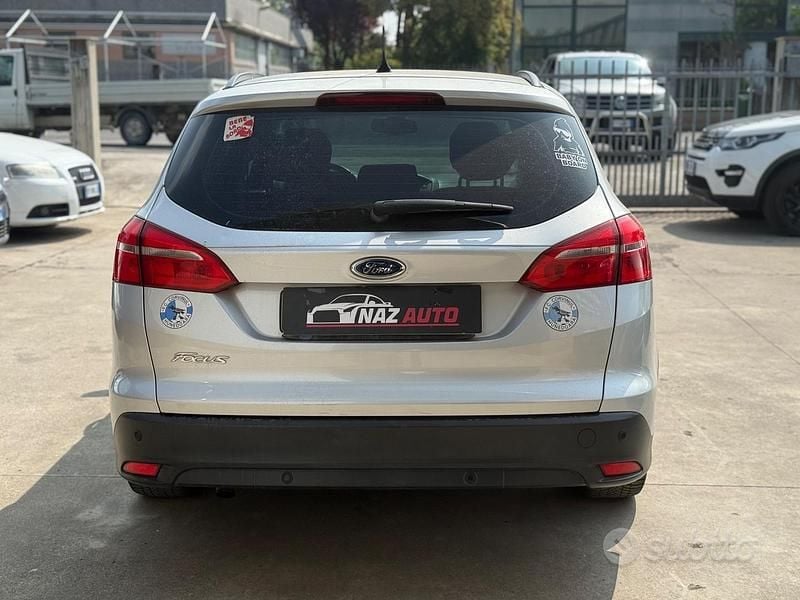 Begagnad Ford Focus Titanium X 120 HK (88 kW) 2016 Grå Kombi