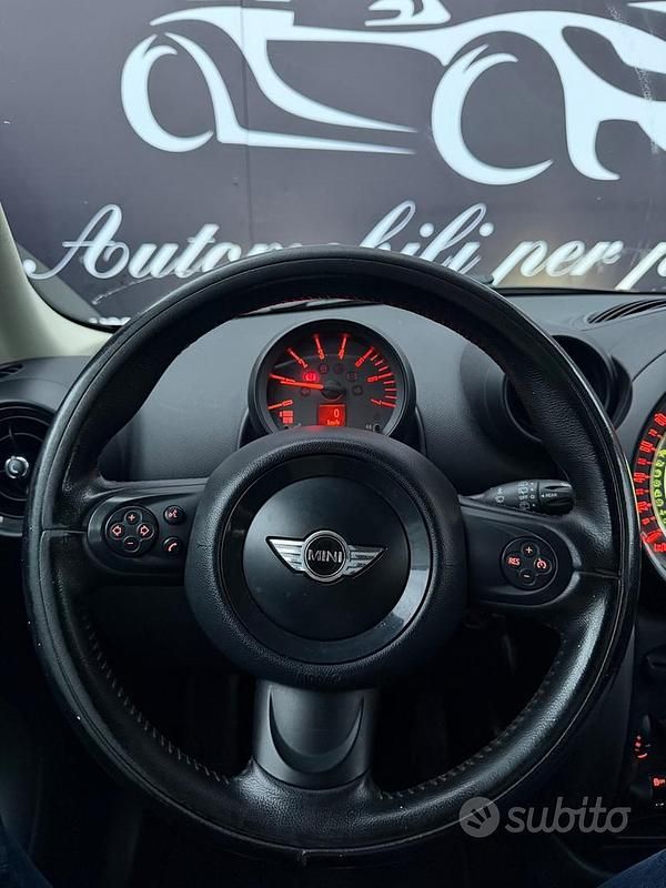 Usata Mini Cooper Countryman Business 89 CV (65 kW) 2016 Nero SUV