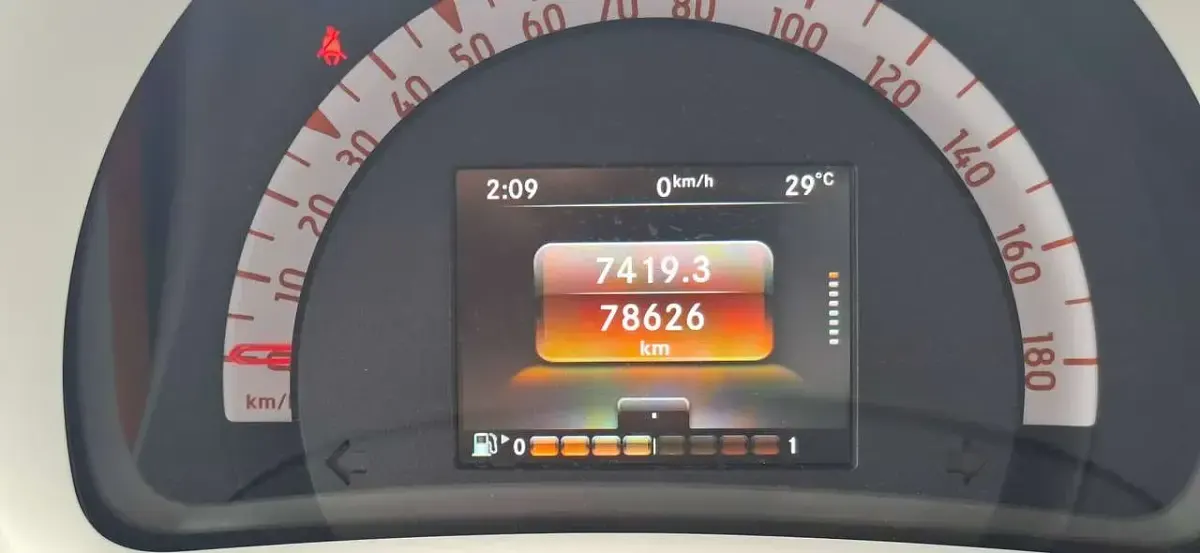 Usata Smart ForFour Passion 71 CV (52 kW) 2014 Rosso Utilitaria