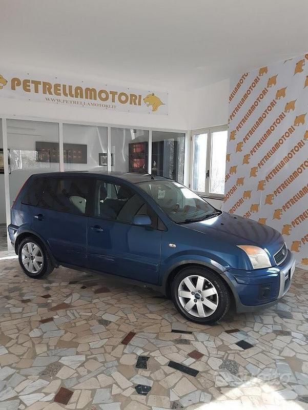 Usata Ford Fusion Titanium 80 CV (58 kW) 2009 Blu Berlina