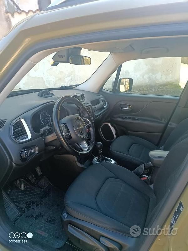 Usata Jeep Renegade Limited 120 CV (88 kW) 2015 Verde SUV