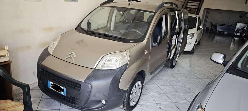 Usata Citroën Nemo 68 CV (50 kW) 2010 Marrone Monovolume