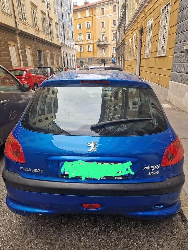 Usata Peugeot 206 109 CV (80 kW) 2004 Berlina