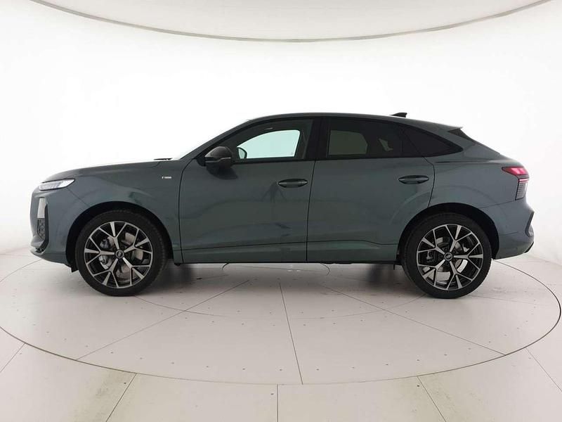 Nuova Audi Q3 Sportback S-Line 150 CV (110 kW) 2026 Verde salvia metallizzato SUV