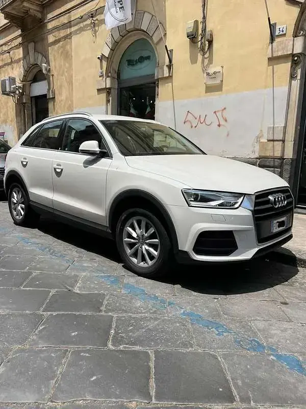 Usata Audi Q3 Business 120 CV (88 kW) 2016 SUV