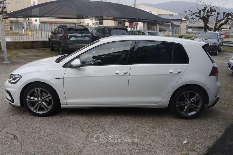 Usata VW Golf VII Sport 116 CV (85 kW) 2017 Bianco Berlina