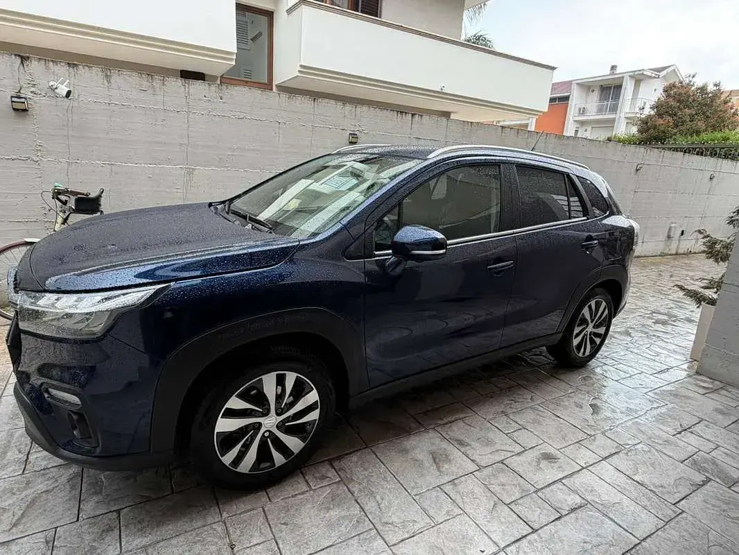 Usata Suzuki SX4 S-Cross 129 CV (94 kW) 2023 Blu/azzurro SUV