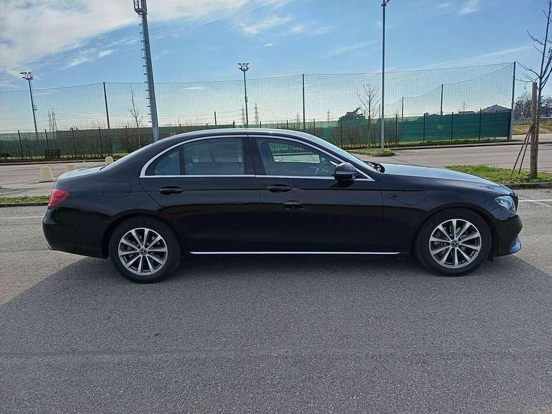 Usata Mercedes E200 Premium 150 CV (110 kW) 2017 Berlina