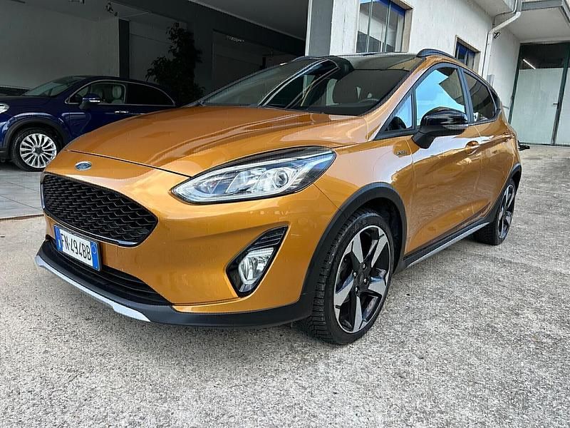 Marrone Usata 2018 Ford Fiesta Active Tre volumi | 9590 € (Buon prezzo) - Immagine 1/4