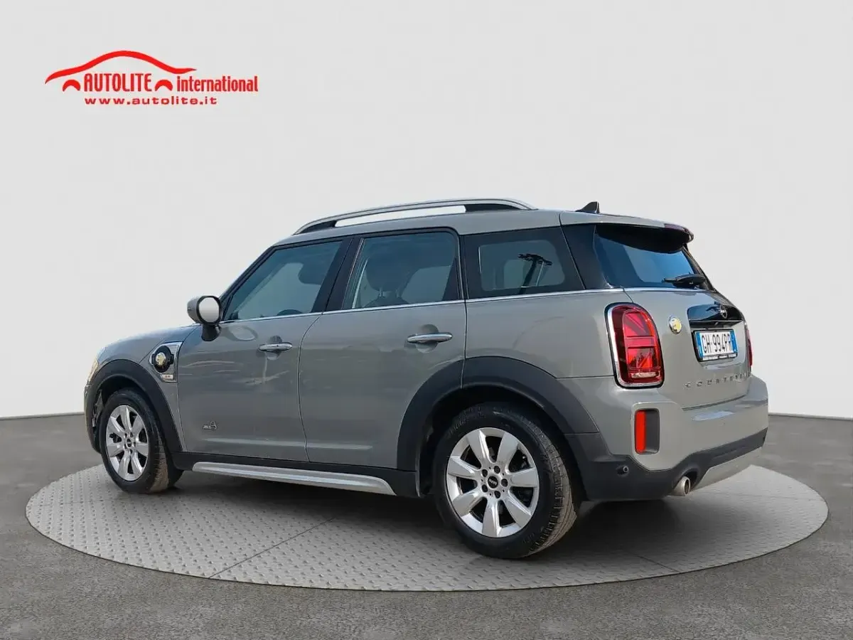 Usata Mini Cooper Countryman Business 125 CV (91 kW) 2021 Giallo SUV