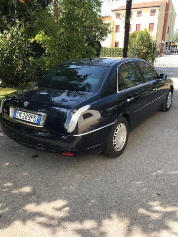 Lancia thesis 2400 benzina picture