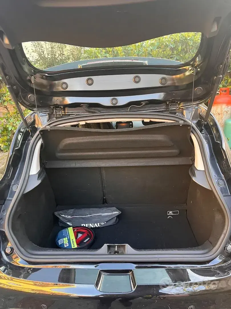 Usata Renault Clio 73 CV (53 kW) 2015 Nero Utilitaria