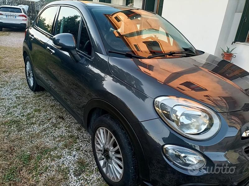 Usata Fiat 500X 120 CV (88 kW) 2018 Grigio SUV
