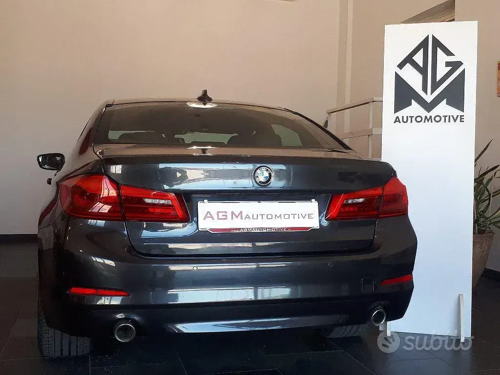 Usata BMW 520 M Sport 190 CV (139 kW) 2019 Grigio scuro Berlina