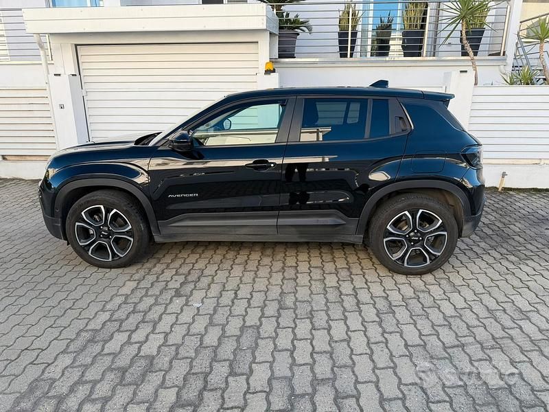 Usata Jeep Avenger EV 2024 Nero SUV