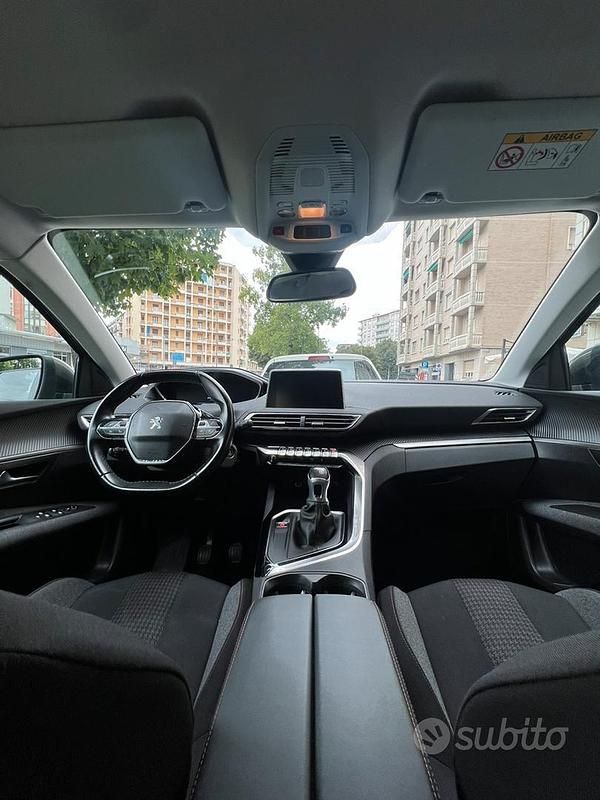 Usata Peugeot 3008 Allure 150 CV (110 kW) 2019 Grigio Monovolume