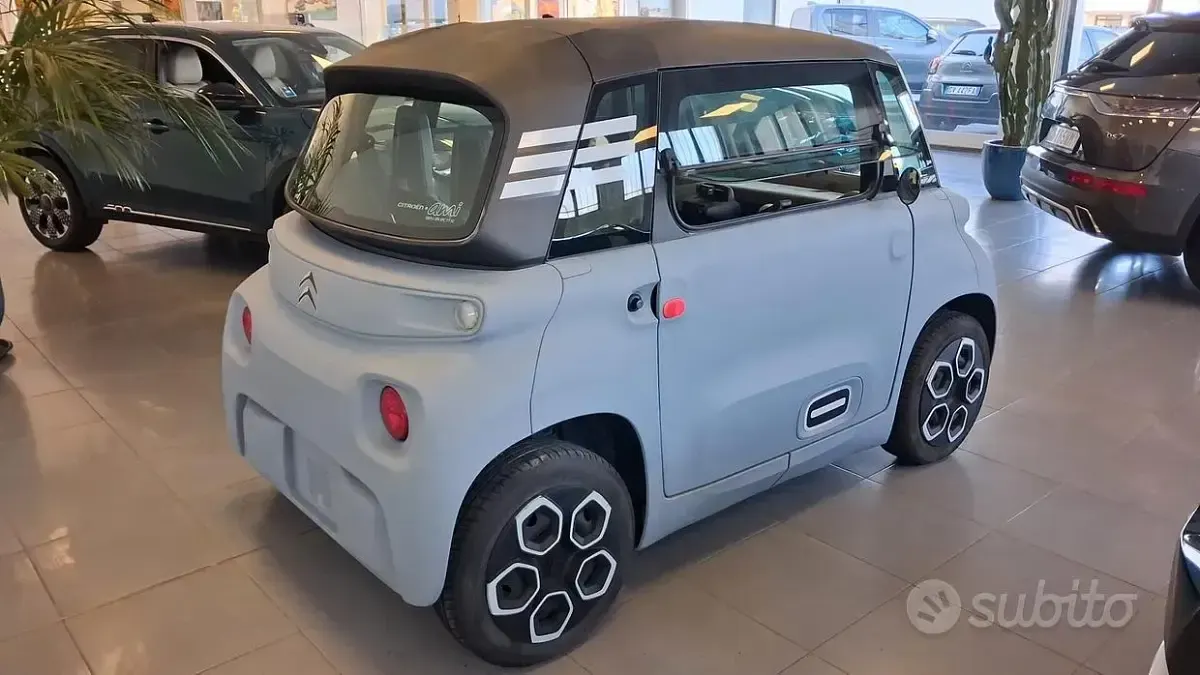 Usata Citroën AMI 2021 Grigio Berlina