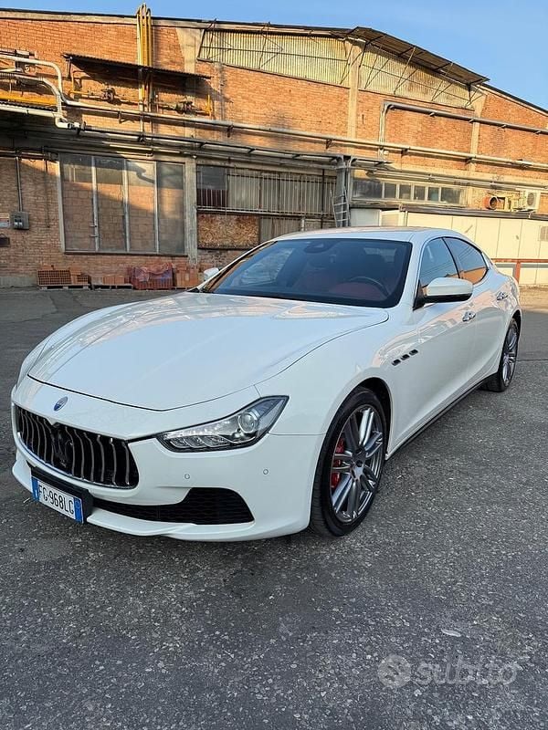 Usata Maserati Ghibli 275 CV (202 kW) 2016 Bianco Coupé