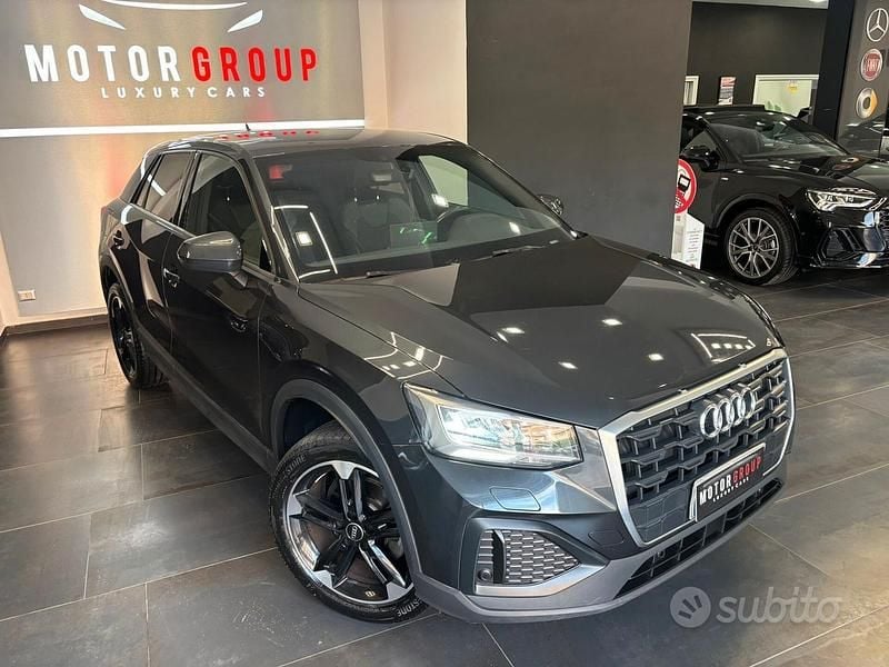 Usata Audi Q2 Ambiente 116 CV (85 kW) 2022 Grigio SUV