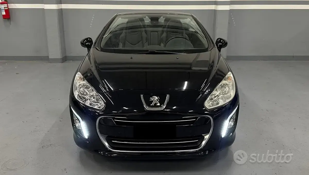 Usata Peugeot 308 CC Allure 156 CV (114 kW) 2012 Nero Cabrio
