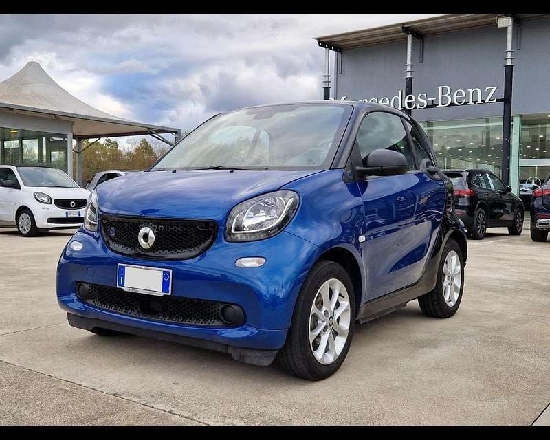 Usata Smart ForTwo Electric Drive Passion 41 kW (56 CV) 2019 Blu Berlina
