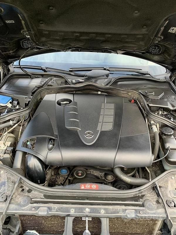 Usata Mercedes E220 2021 Nero Berlina