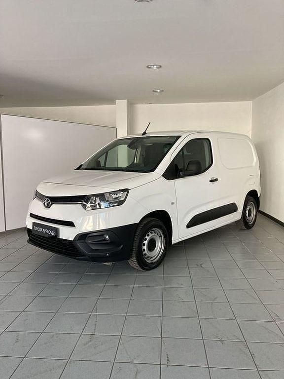 Bianco Usata 2020 Toyota Proace City City Monovolume | 14.500 € (Molto cara) - Immagine 1/3
