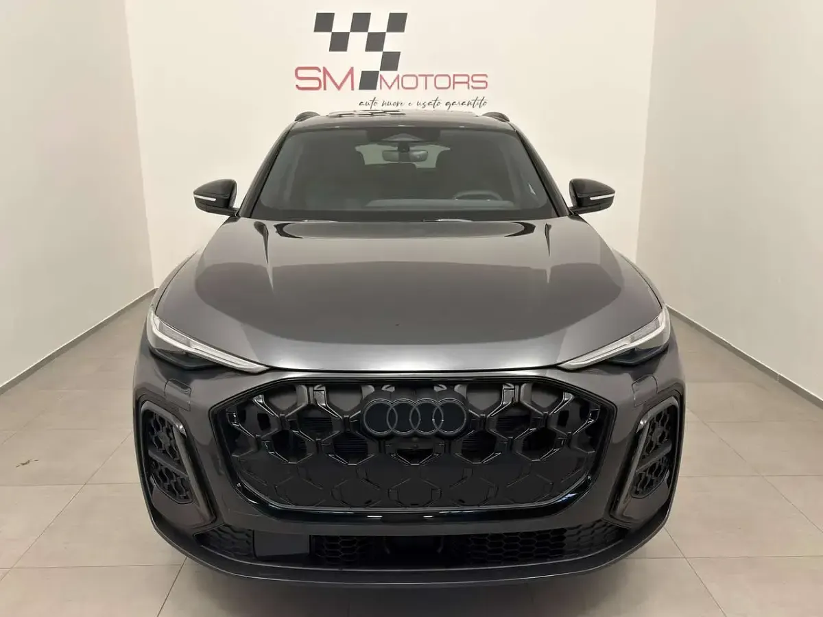 Nuova Audi Q5 Sportback S-Line 204 CV (150 kW) 2026 Grigio tambora SUV