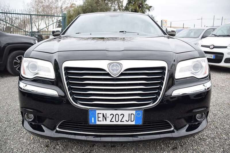 Usata Lancia Thema Platinum 190 CV (139 kW) 2012 Nero Berlina