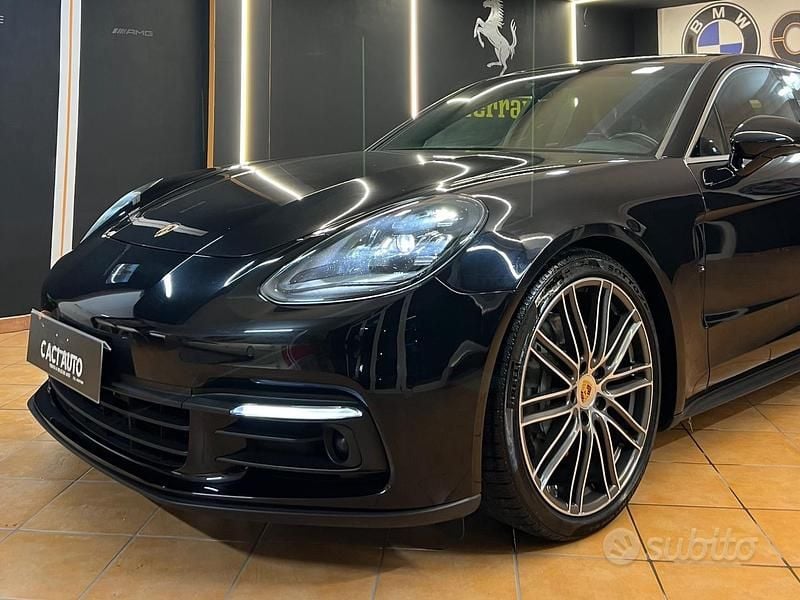 Usata Porsche Panamera 421 CV (309 kW) 2017 Nero Berlina