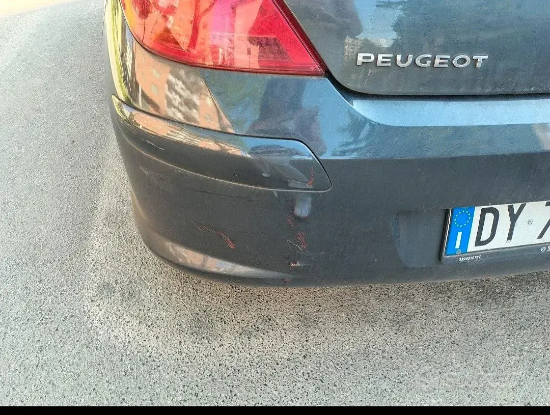 Usata Peugeot 308 90 CV (66 kW) 2009 Grigio Berlina