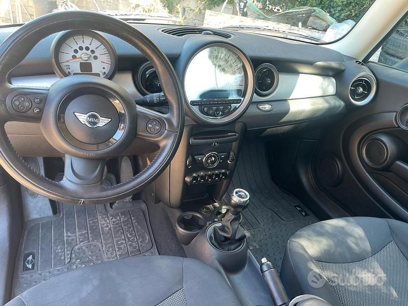 Usata Mini Cooper 122 CV (89 kW) 2012 Utilitaria