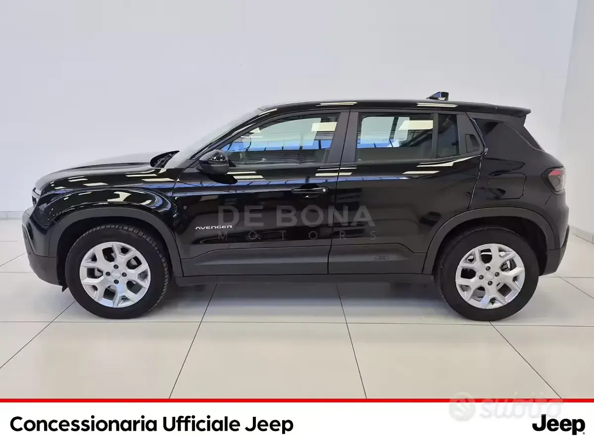 Usata Jeep Avenger Altitude 101 CV (74 kW) 2023 Nero SUV