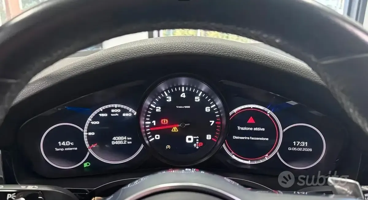 Usata Porsche Cayenne 340 CV (250 kW) 2019 Grigio SUV