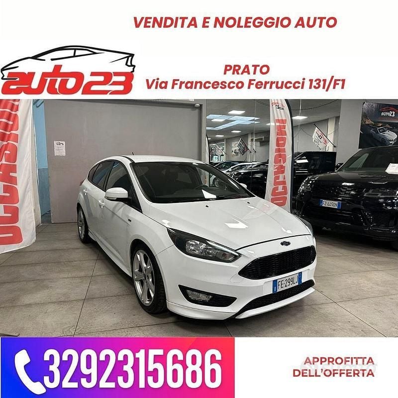 Usata Ford Focus ST-Line 125 CV (91 kW) 2016 Bianco Berlina